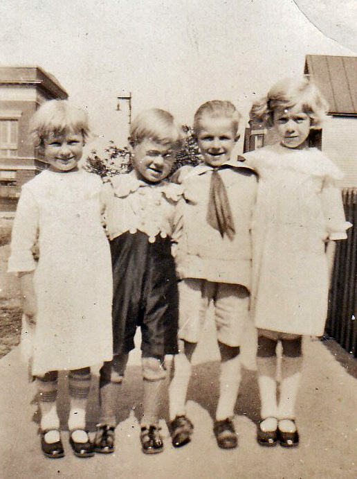 Diehl Grace Russ Howard Adeline cousins