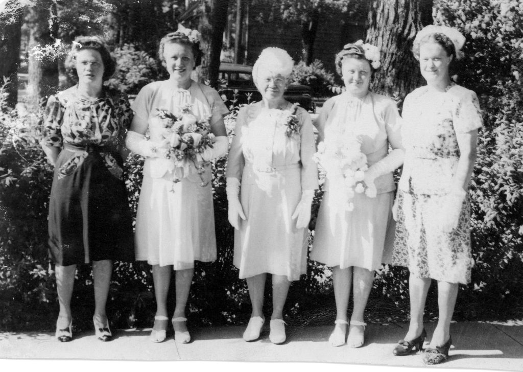 Kell ladies Jean wedding 1946